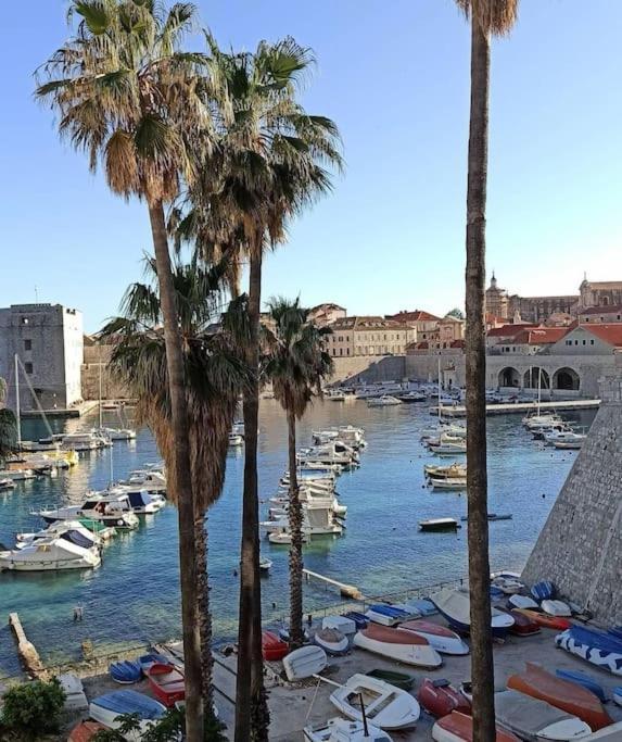 Plaza Royal In The Centre Appartement Dubrovnik Buitenkant foto